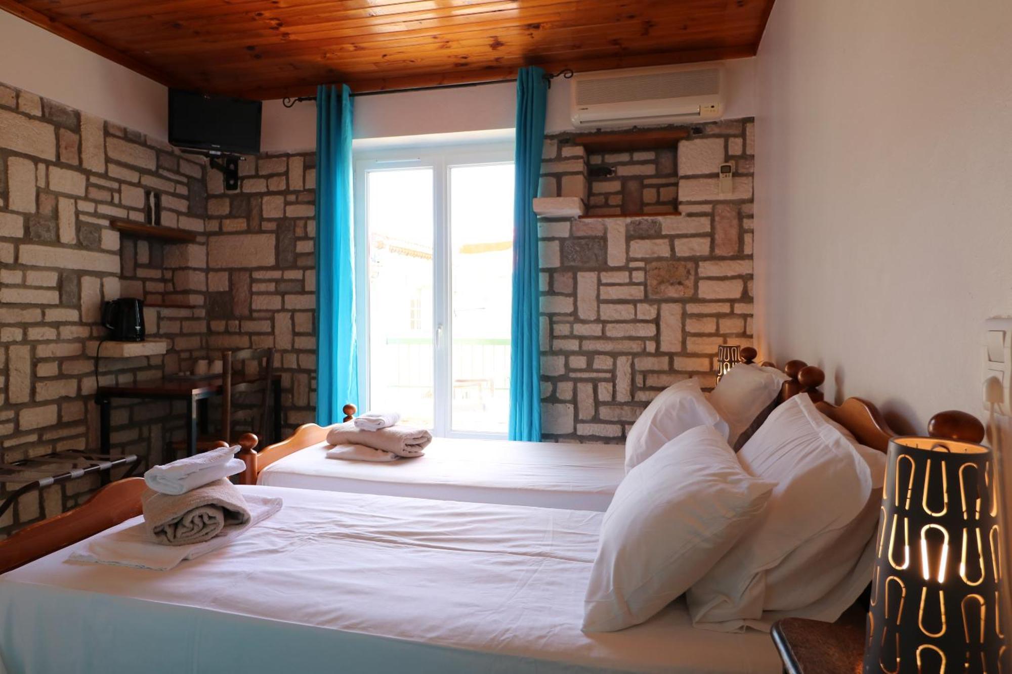 Hotel De L'Aven Orgnac-lʼAven Chambre photo